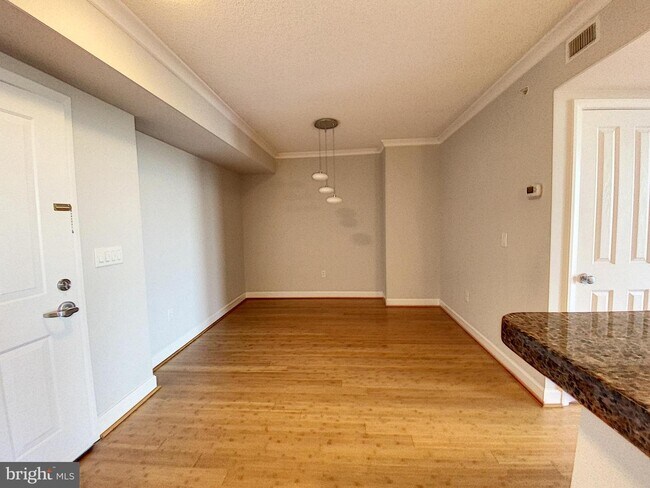 Foto del edificio - 1201 N Garfield St