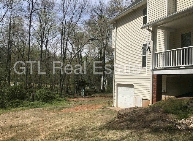 Foto del edificio - 580 Magnolia Dr
