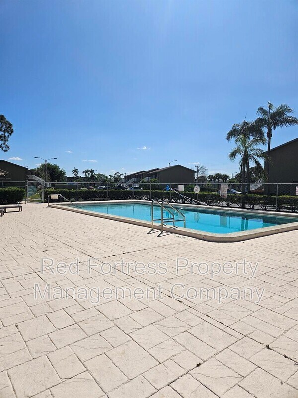 Primary Photo - 4777 Orange Grove Blvd