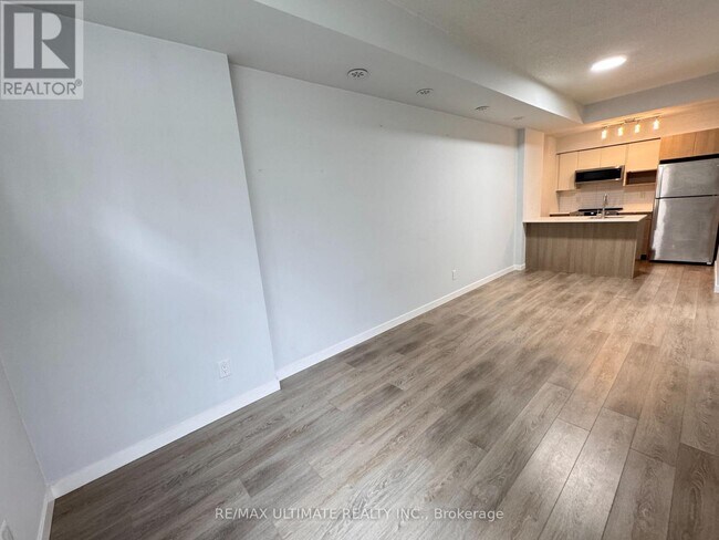 Photo du bâtiment - 1135 Cooke Blvd.