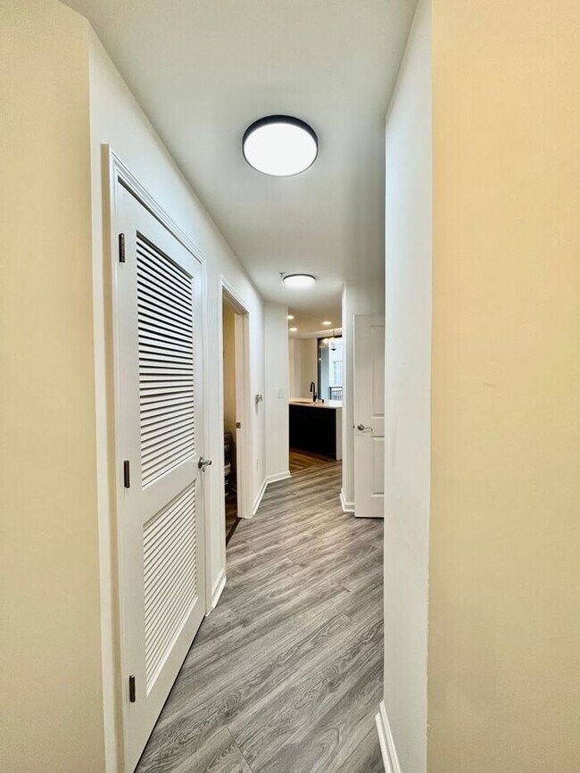 Foto del edificio - 3040 Peachtree Rd