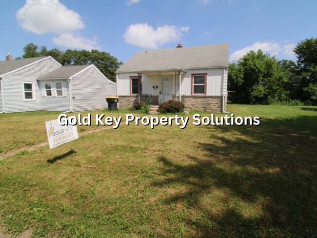 Building Photo - MEADOWBROOK AREA 2 BR 1 BA House with Central Air and Garage (SECTION 8 APPROVED)