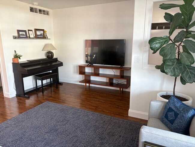 Foto del edificio - Josephine crossing 4 bedroom cottage