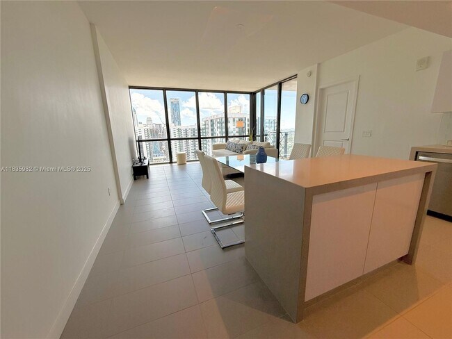 Foto del edificio - 1600 NE 1st Ave