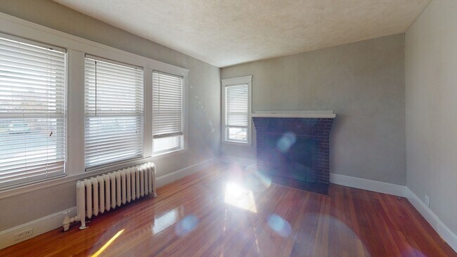 Foto del edificio - 72-74-74 Harlow St