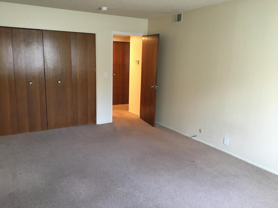 Foto principal - 127 Franklin St
