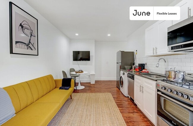 Photo - Stylish Private ROOM in Kensington Apartment