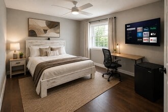 Building Photo - 835 Pine Grove Rd