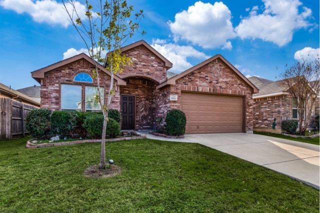 Foto principal - 2033 Cattle Creek Rd