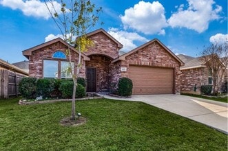 Building Photo - 2033 Cattle Creek Rd