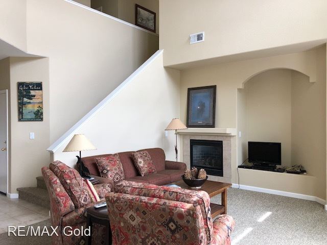 Building Photo - 4 br, 2.5 bath House - 2341 Crestone Drive