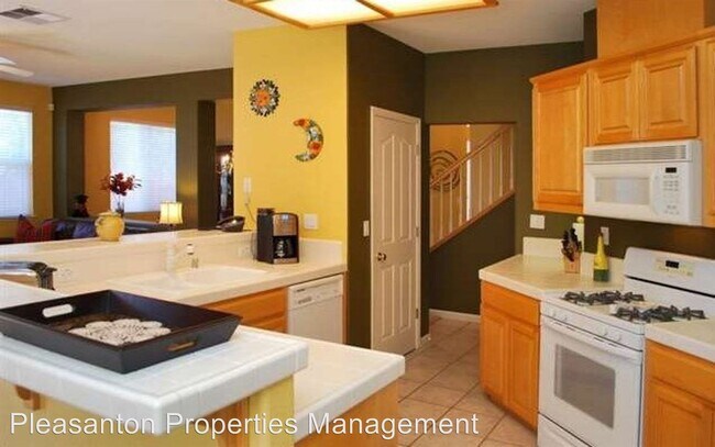 Building Photo - 6567 Altamont Creek Dr