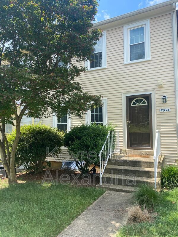 Building Photo - 7574 Blanford Ct