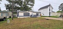Foto principal - 16885 W Lynbrook
