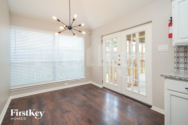 Foto del edificio - 10846 E Linwood Dr