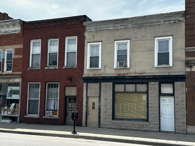 Foto del edificio - 752 Main St