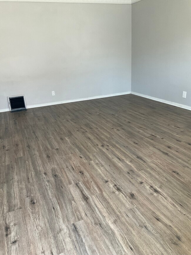 Building Photo - 1709 S Redondo Blvd