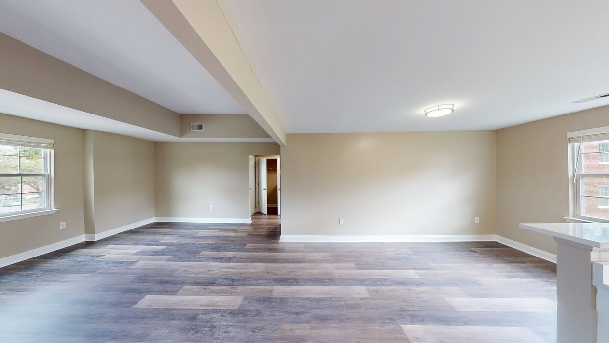 Photo - Rodgers Forge Apartments