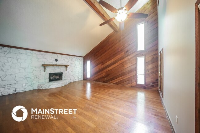Foto del edificio - 4377 Wildwood Rd