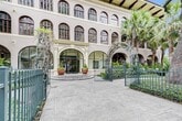 Primary Photo - Designer upgraded condo with a brand new k...