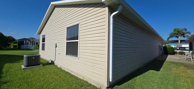 Building Photo - 650 Richland Rd