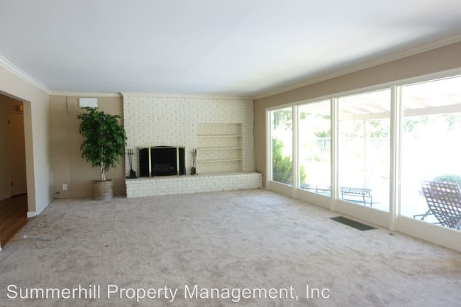 Building Photo - 3 br, 2 bath House - 94 Melanie Lane