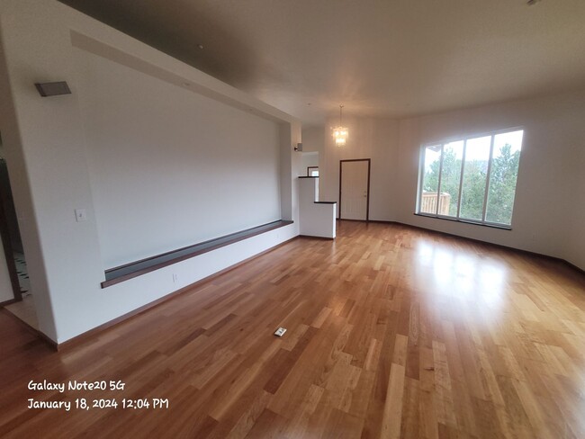 Building Photo - Stunning Views from this Hilltop Home in A...