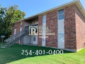 Building Photo - 5712 Redstone Dr