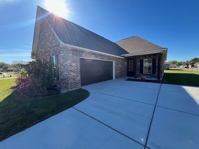 Foto del edificio - 9922 Stratford Dr