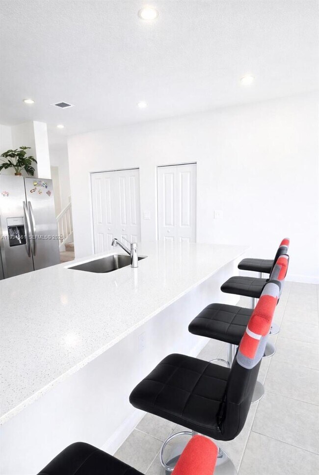 Foto del edificio - 12841 SW 243rd St