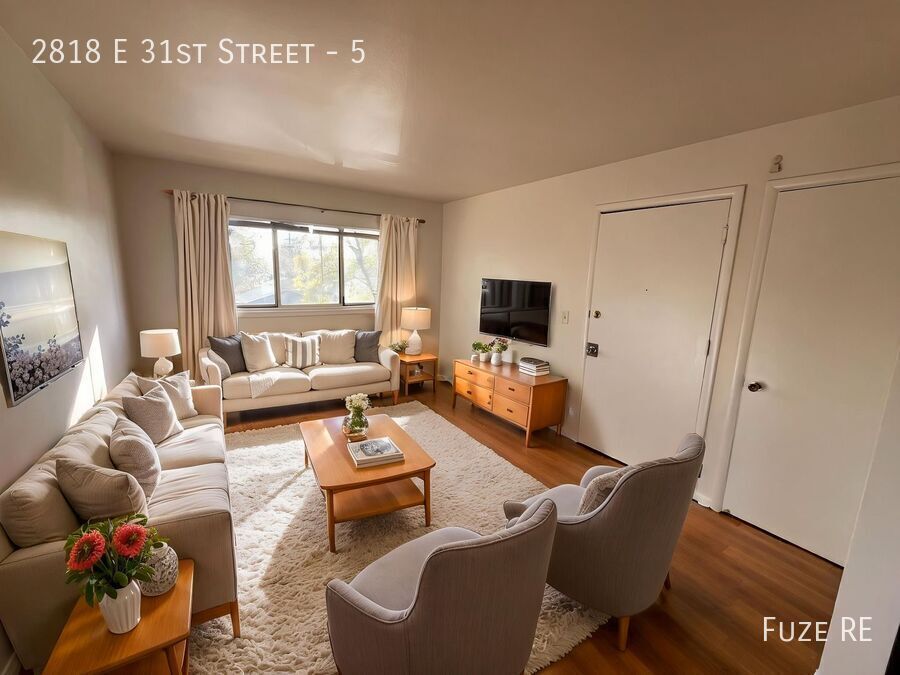 Foto principal - 2818 E 31st St