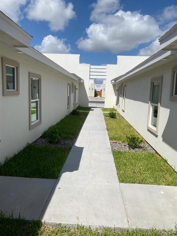 Building Photo - 1411 Lore Dr