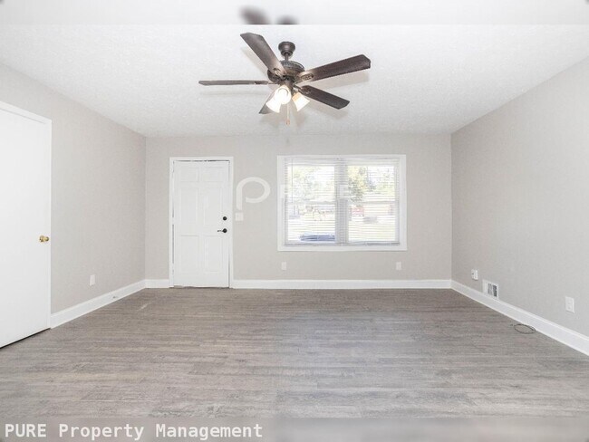 Foto del edificio - 2895 Lakemont Pl SW