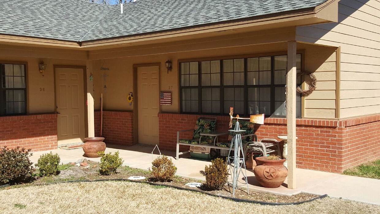 Primary Photo - 200 Co Rd 616