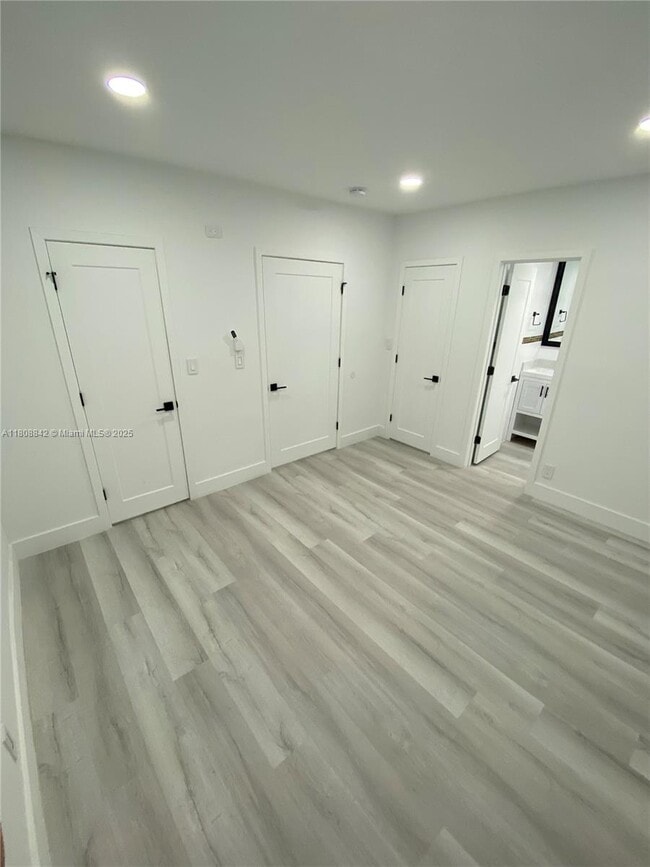 Building Photo - 3071 SW 27th Ave