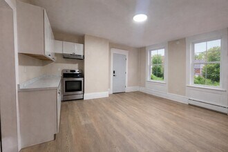 Building Photo - 155 S Main St