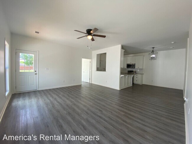 Building Photo - 3 br, 2 bath House - 6225 Burbank Crossing...