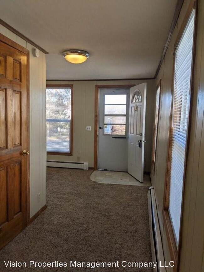 Building Photo - 1 br, 1 bath House - 520 3rd St SE
