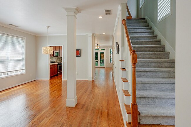 Foto del edificio - 1904 Mallard St NW