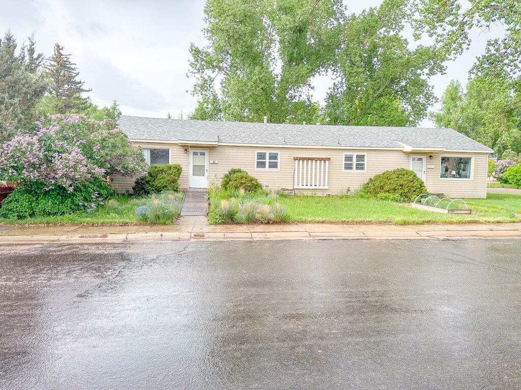 1817 E Steele St, Laramie, WY 82070 House Rental in Laramie, WY