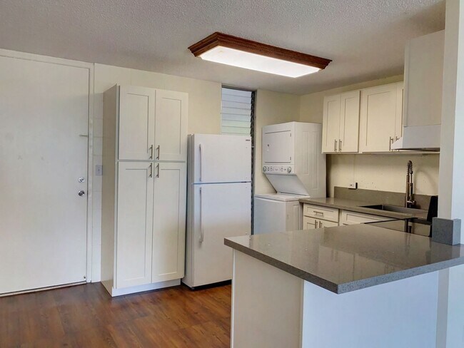 Building Photo - Mililani 1 Bedroom 1 Bath with 1 Parking