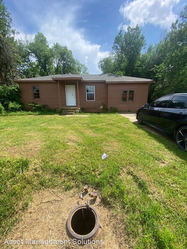 Primary Photo - 3 br, 1 bath House - 4128 SE 43rd St.