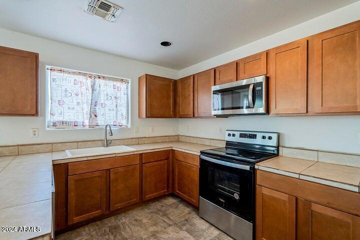 Primary Photo - 1606 Navajo Ln