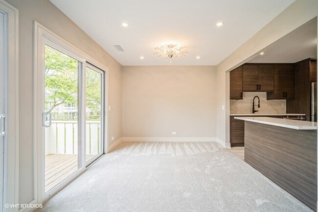 Building Photo - 1153 Silverwood Ct