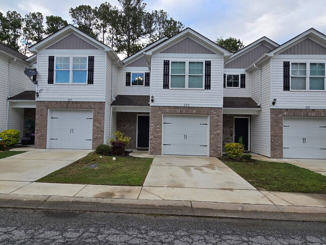 Building Photo - 333 Pond View Rd