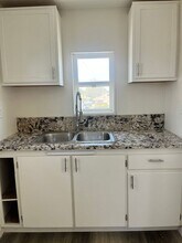 Building Photo - 615 Central