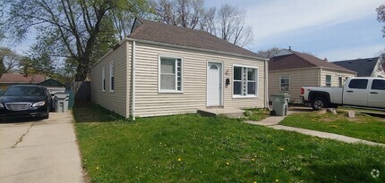Building Photo - 4646 N 51st Blvd