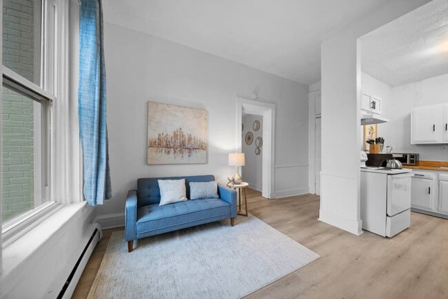 Building Photo - 242 Mccormick Pl