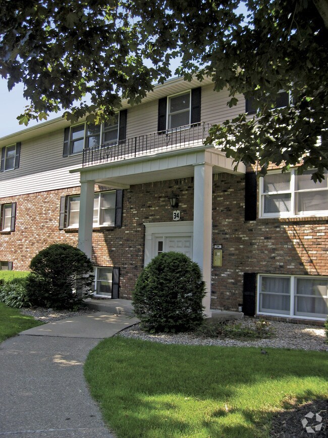 Netherlands Village Rentals Schenectady, NY