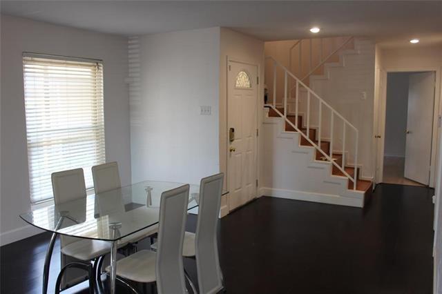 Foto del edificio - 1714 Place One Ln